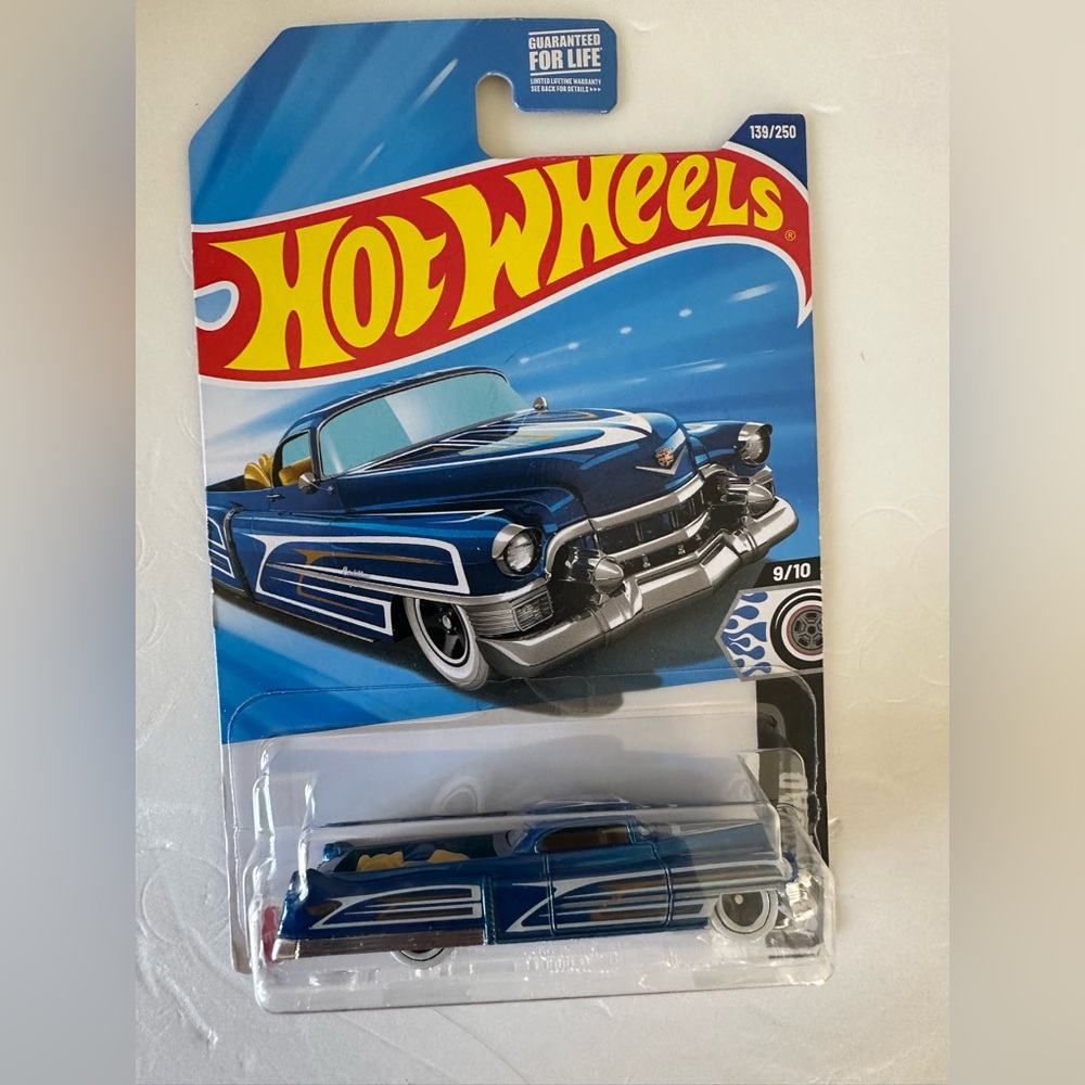 Mattel Hot Wheels Blue‎ Die-Cast Car